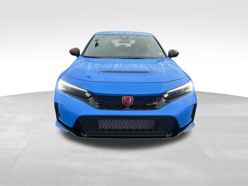 Used 2023 Honda Civic Type R image 2