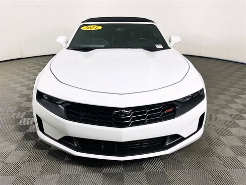 Used 2024 Chevrolet Camaro LT w/ RS Package image 2