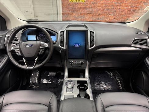 Certified 2022 Ford Edge SEL w/ Convenience Package image 12
