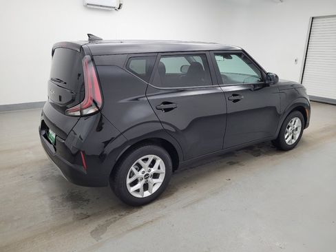 Used 2025 Kia Soul LX w/ LX Technology Package image 10