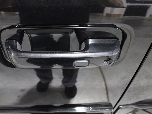 Used 2015 Ford F150 Lariat w/ Equipment Group 502A Luxury image 38