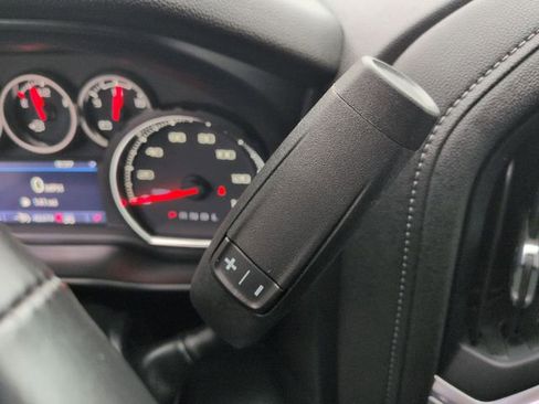 Used 2021 Chevrolet Silverado 1500 LT image 16