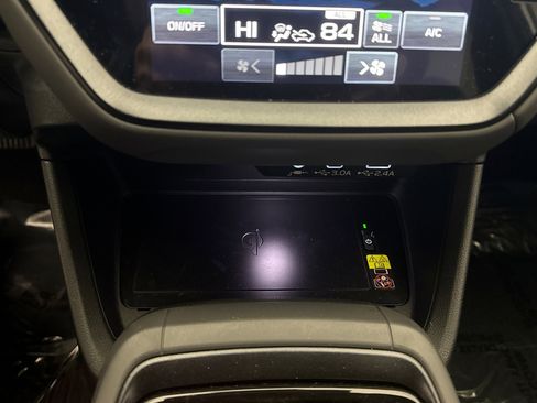 Used 2025 Subaru Crosstrek 2.5i Wilderness AWD/4WD image 17