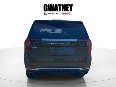 Used 2026 GMC Yukon Denali image 5