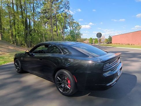 Used 2024 Dodge Charger Daytona Scat Pack w/ Plus Group AWD/4WD image 11