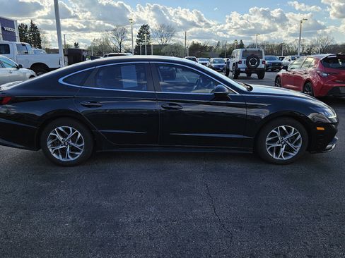 Used 2022 Hyundai Sonata SEL w/ Cargo Package image 3