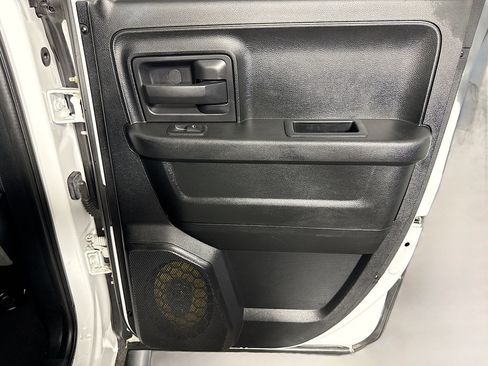 Used 2017 RAM 1500 Express image 27