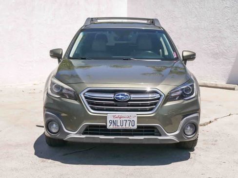 Used 2019 Subaru Outback 2.5i Limited w/ Popular Package #2 AWD/4WD image 2