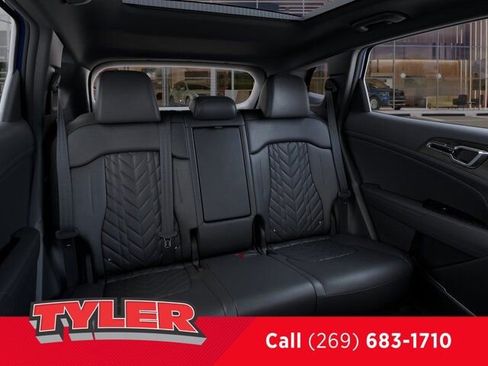 Used 2024 Kia Sportage X-Line w/ X-Line Premium Package image 19