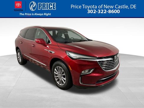Used 2024 Buick Enclave Premium image 1
