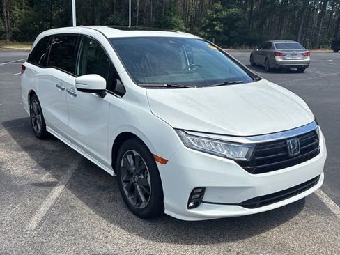Used 2023 Honda Odyssey Elite image 7