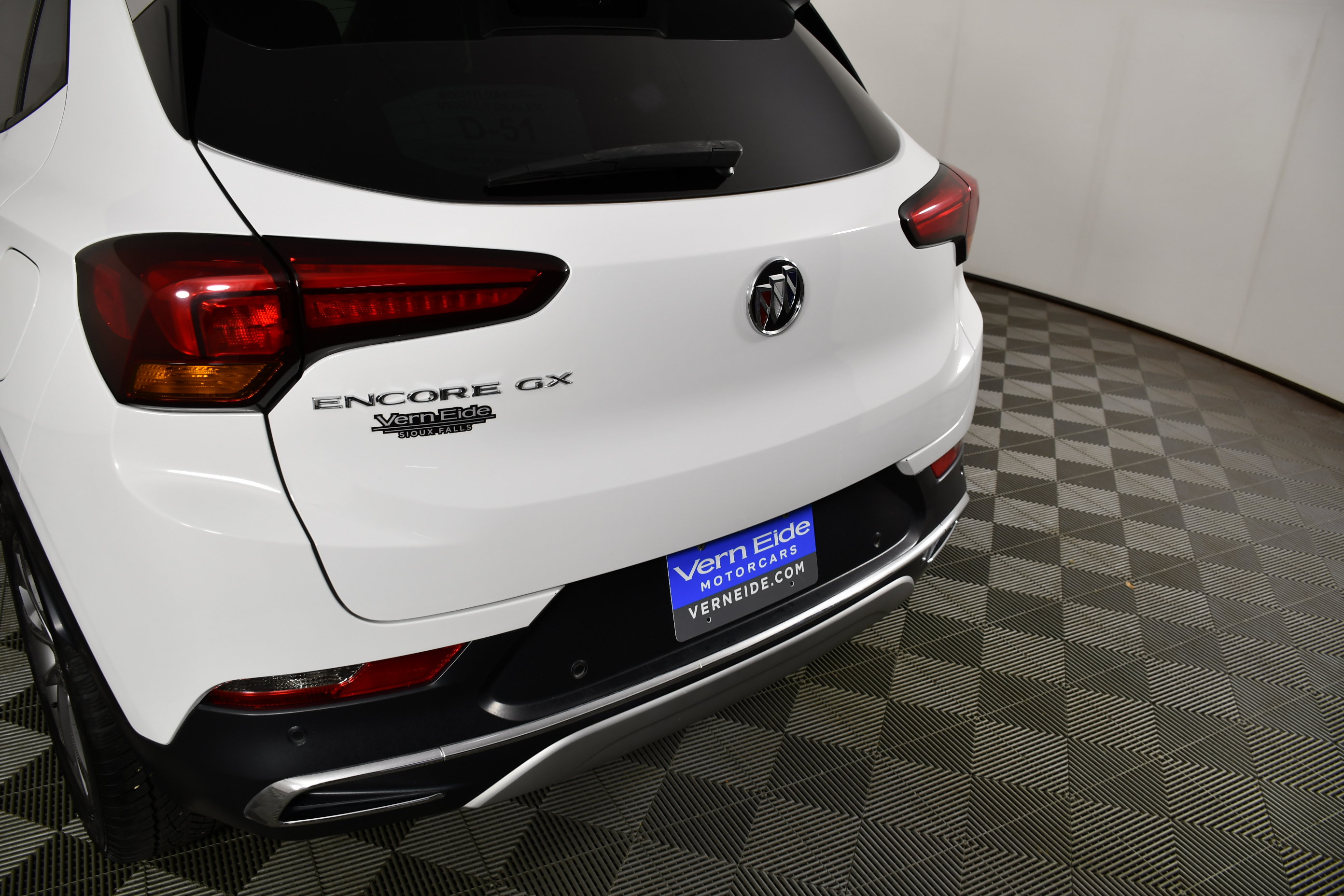 Used 2022 Buick Encore GX Essence w/ Advanced Technology Package FWD image 14