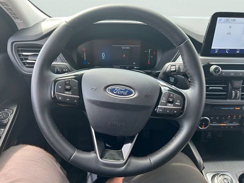 Used 2025 Ford Escape Active w/ Cold Weather Package AWD/4WD image 18