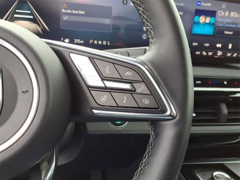 Used 2025 Buick Enclave Sport Touring image 32