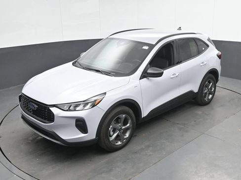 Used 2026 Ford Escape ST-Line AWD/4WD image 40