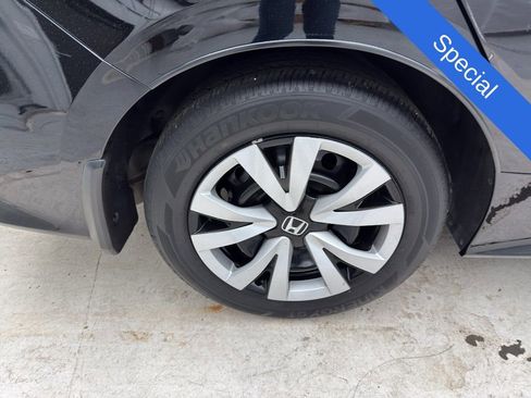Used 2024 Honda Civic LX image 25