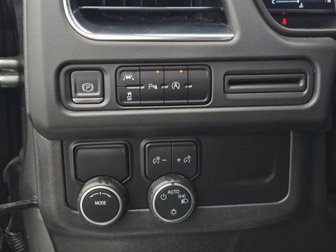 Used 2023 Chevrolet Tahoe Premier RWD image 25