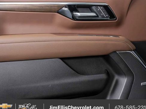 New 2026 Chevrolet Tahoe High Country AWD/4WD image 6