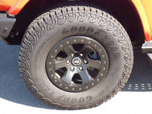 New 2025 Ford Bronco Stroppe Edition image 8