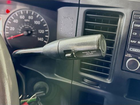 Used 2018 Nissan NV 3500 SL image 20