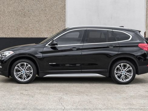 Used 2017 BMW X1 xDrive28i w/ Premium Package AWD/4WD image 11