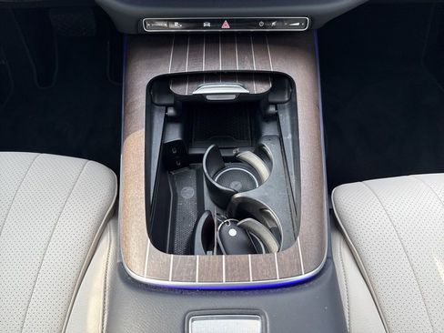 Certified 2025 Mercedes-Benz E 350 4MATIC Sedan image 23