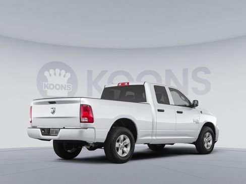 Used 2019 RAM 1500 Express AWD/4WD image 4