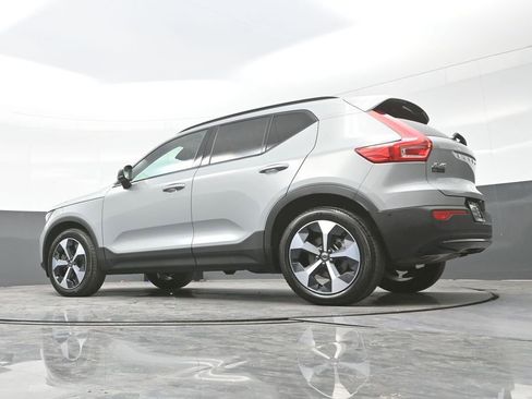 Certified 2026 Volvo XC40 B5 Plus w/ Protection Package Premier AWD/4WD image 26