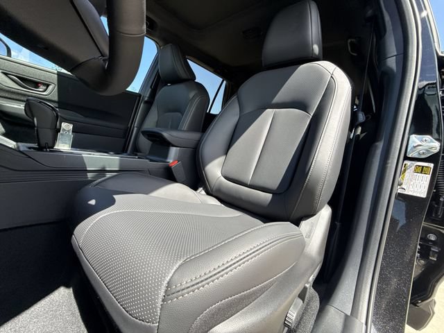 New 2026 Subaru Outback Limited AWD/4WD image 13