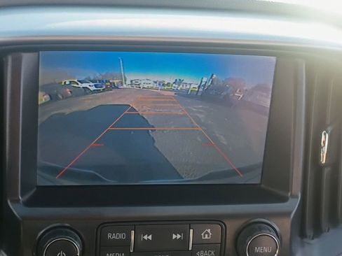 Used 2015 Chevrolet Colorado LT w/ LT Convenience Package image 8