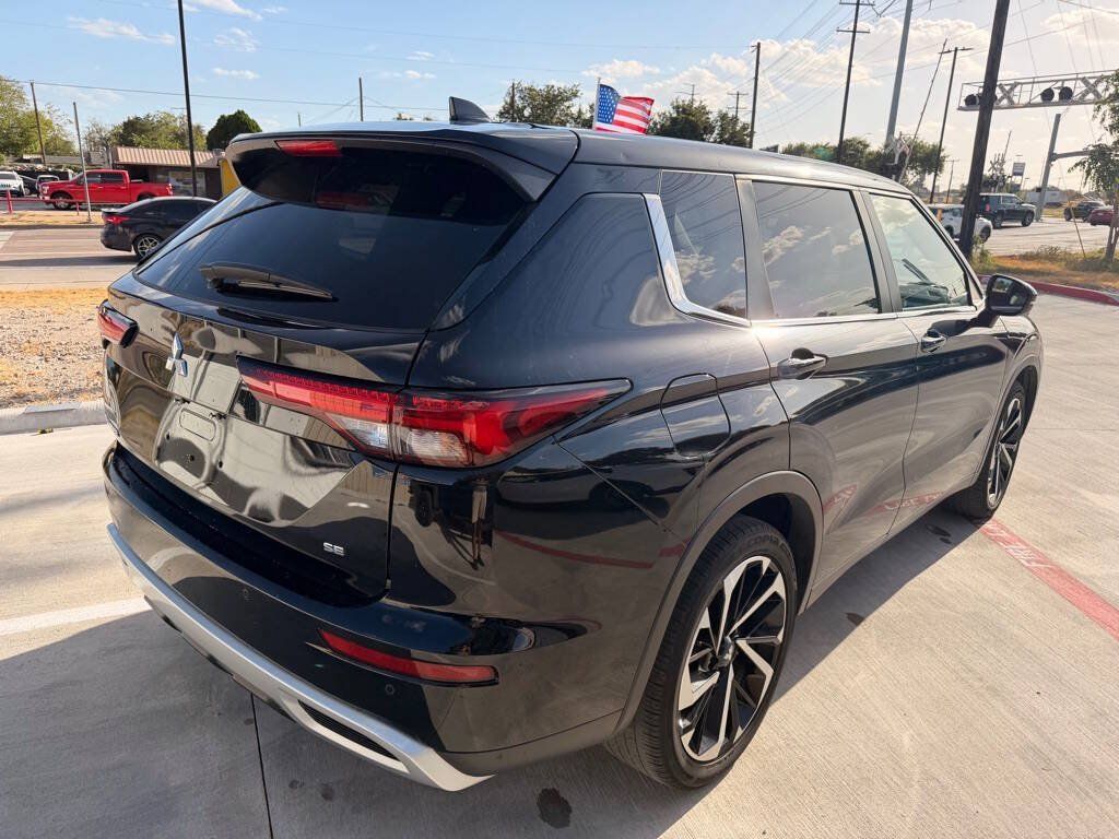 Used 2024 Mitsubishi Outlander SE FWD image 5