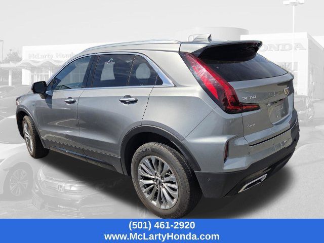 Used 2025 Cadillac XT4 Premium Luxury AWD/4WD image 2