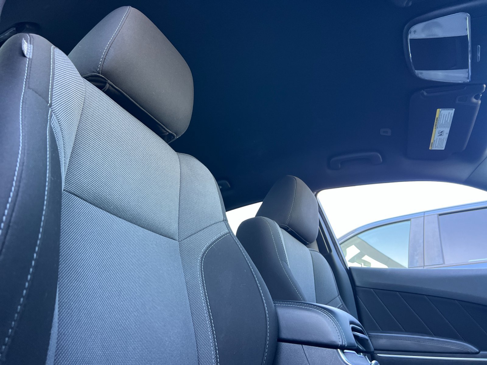 Used 2022 Dodge Charger SXT RWD image 16