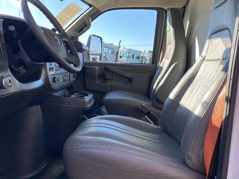 Used 2024 Chevrolet Express 3500 Thermo King 16 Foot Reefer Box w/ Power Convenience Package image 12