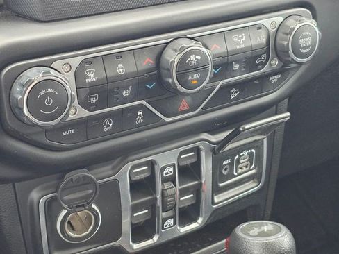 Certified 2020 Jeep Wrangler Unlimited Sport S AWD/4WD image 30
