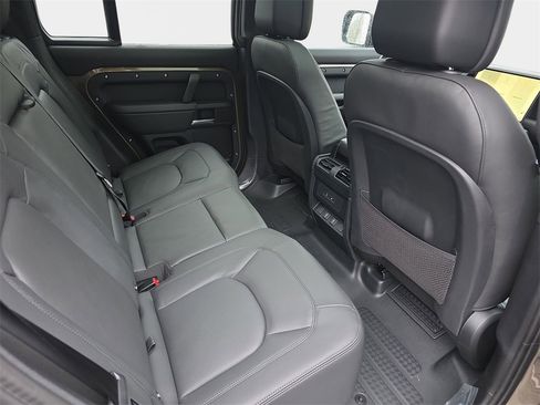 New 2026 Land Rover Defender 110 S image 11