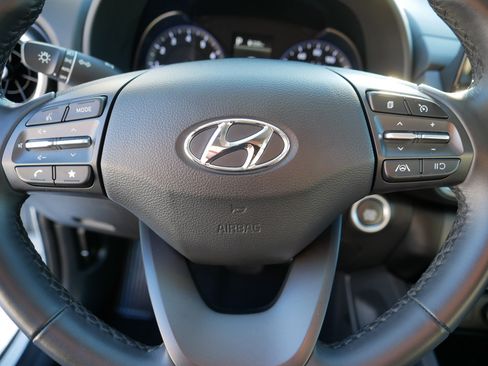 Used 2023 Hyundai Kona SEL w/ Convenience Package image 25