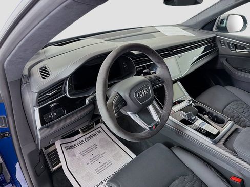 Used 2025 Audi RS Q8 performance image 9