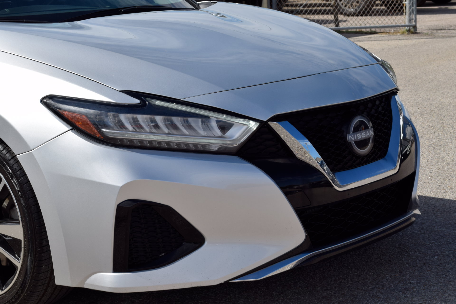 Used 2023 Nissan Maxima SV w/ Floor Mat Group FWD image 25