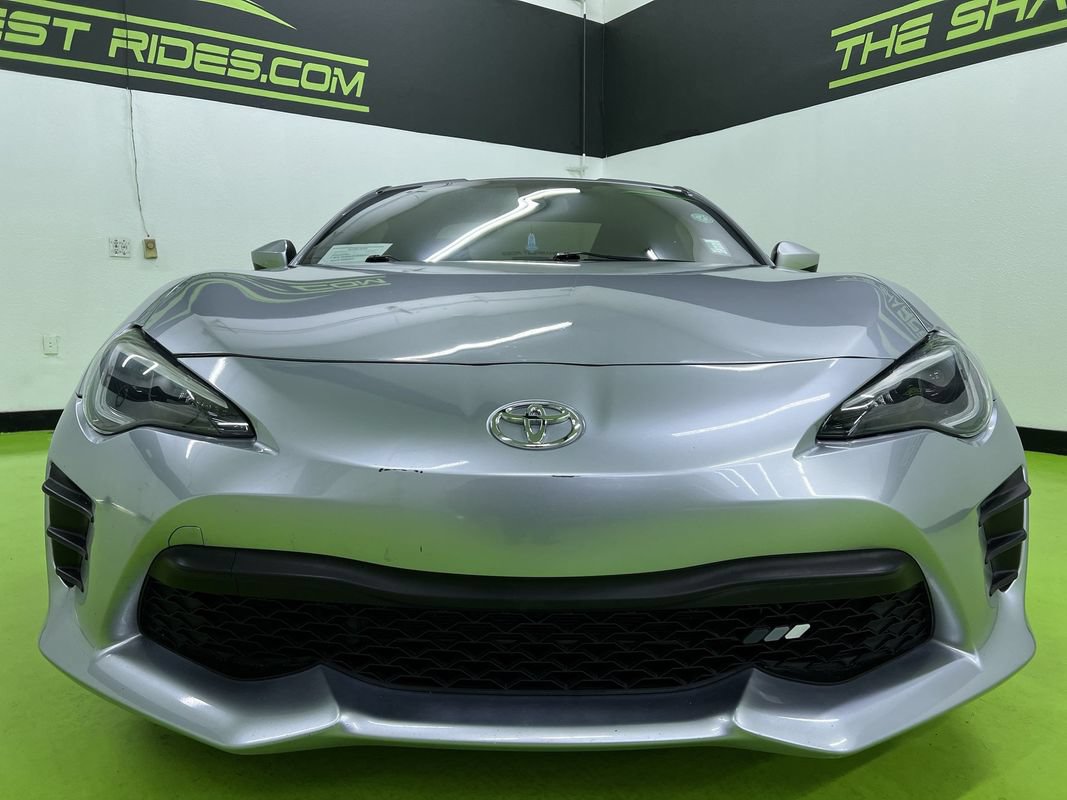 Used 2020 Toyota 86 RWD image 3