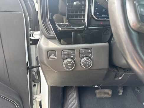 Used 2023 Chevrolet Silverado 1500 ZR2 AWD/4WD image 16