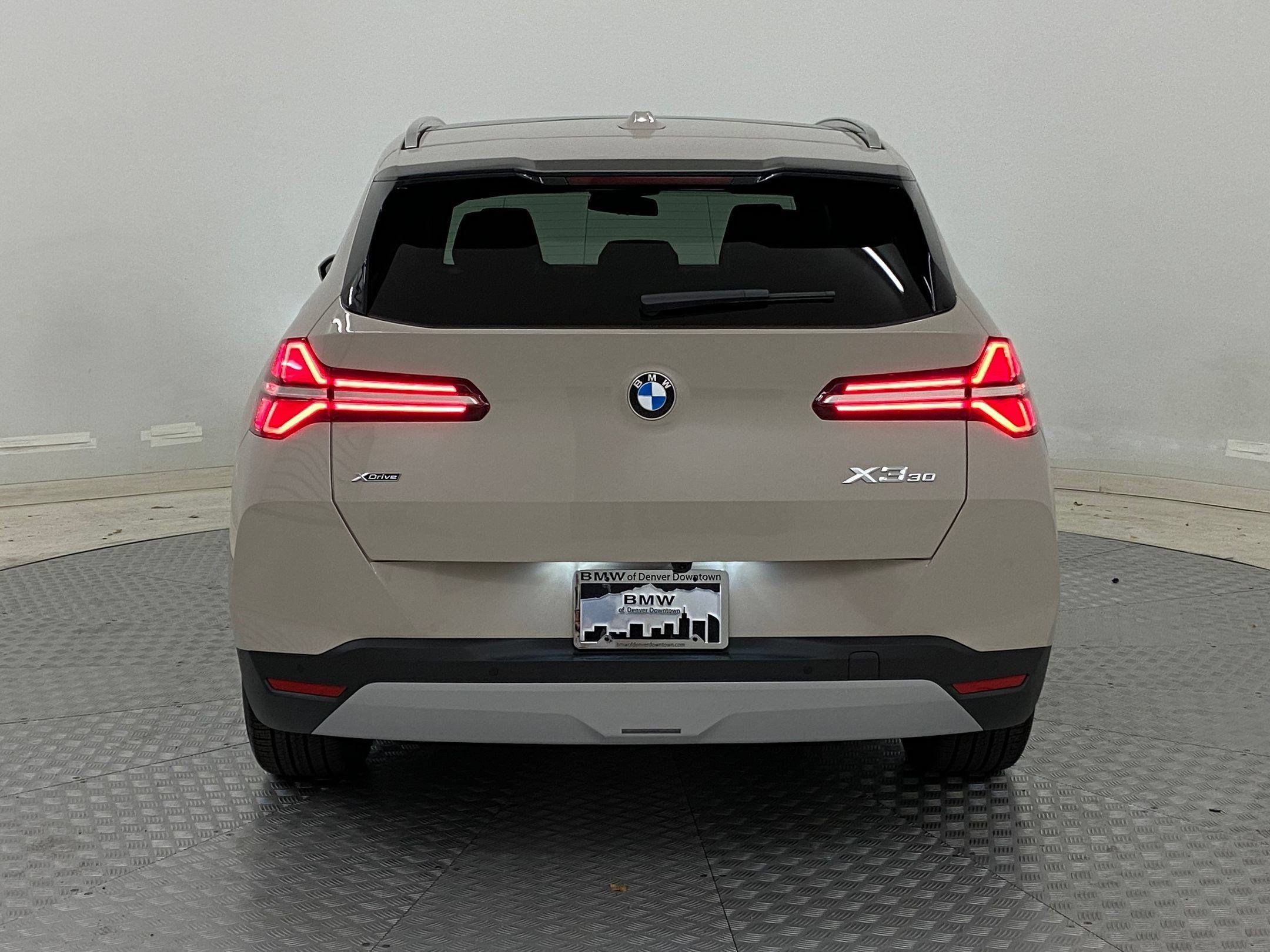 Used 2026 BMW X3 xDrive30i w/ Premium Package AWD/4WD image 9