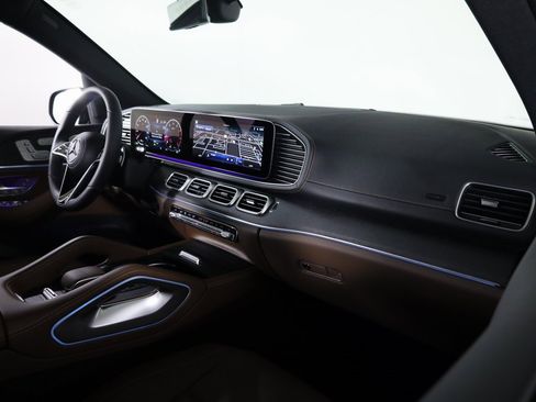 Certified 2025 Mercedes-Benz GLS 450 GLS 450 image 50