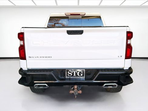 Used 2023 Chevrolet Silverado 1500 LT Trail Boss w/ Convenience Package II image 5
