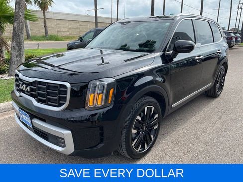 Used 2024 Kia Telluride SX w/ Towing Package FWD image 3