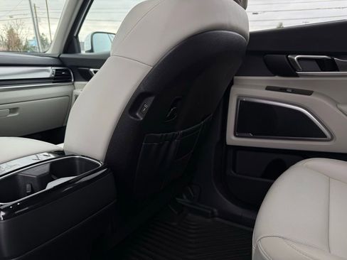 Used 2024 Kia Telluride S w/ S Sunroof Package image 21