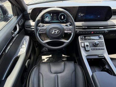 Used 2025 Hyundai Palisade Calligraphy FWD image 21