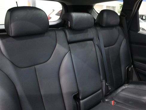 Used 2022 Hyundai Santa Fe Limited image 16