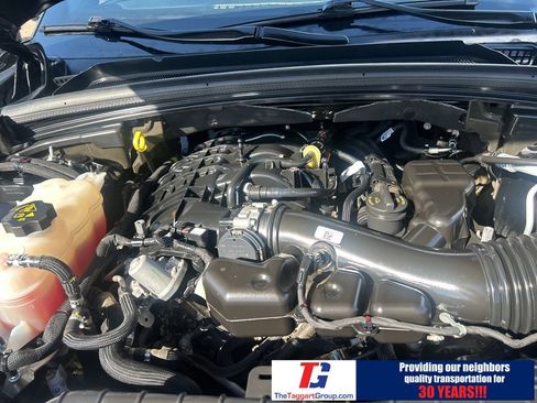 Used 2023 Jeep Grand Cherokee L Altitude image 12