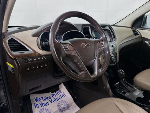 Used 2019 Hyundai Santa Fe XL image 9